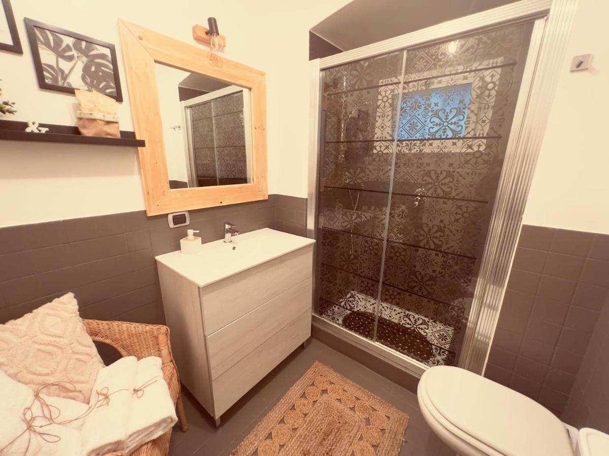 Bed and Breakfast Gilu' Adelfia Екстер'єр фото