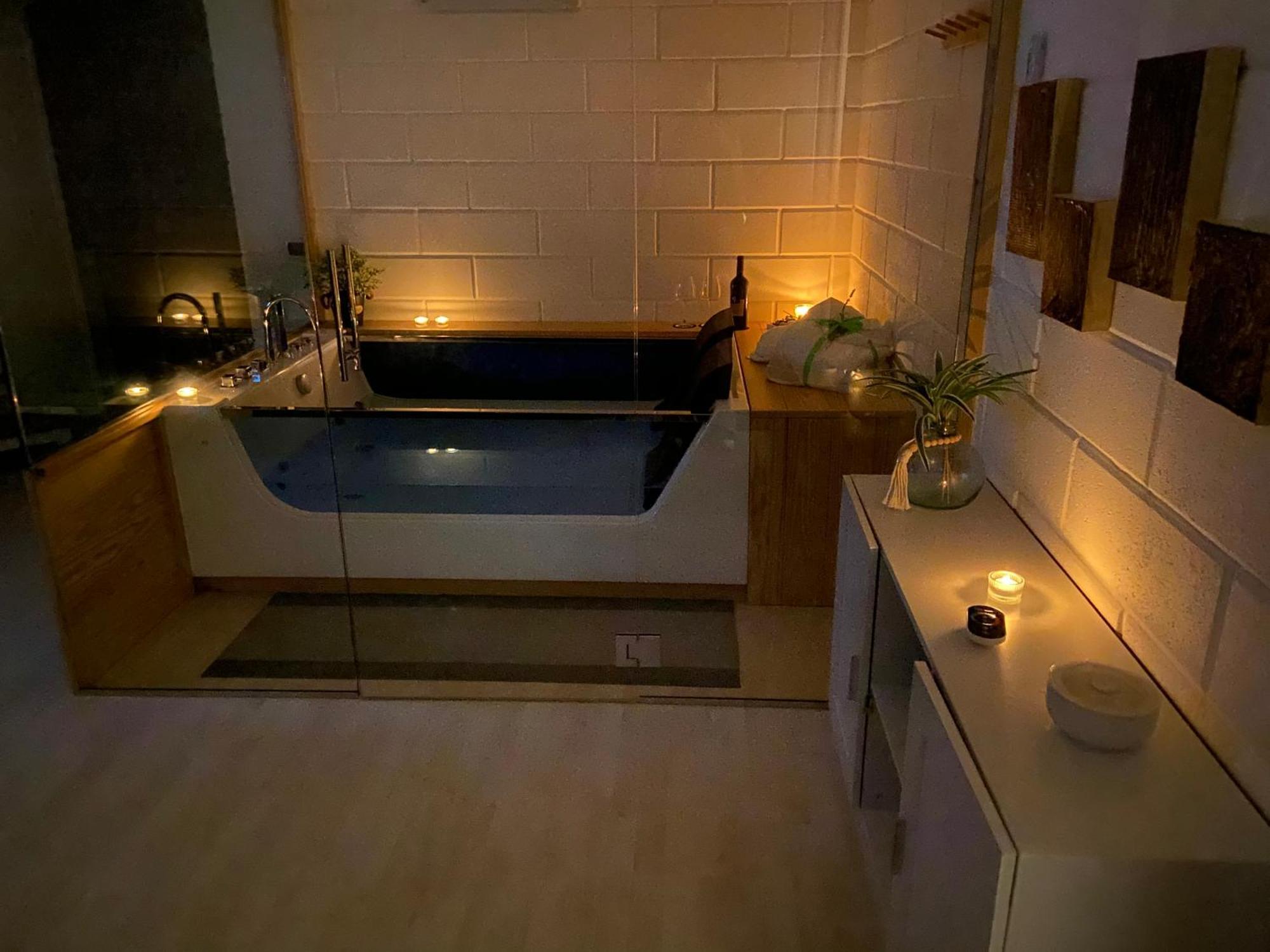 Bed and Breakfast Gilu' Adelfia Екстер'єр фото